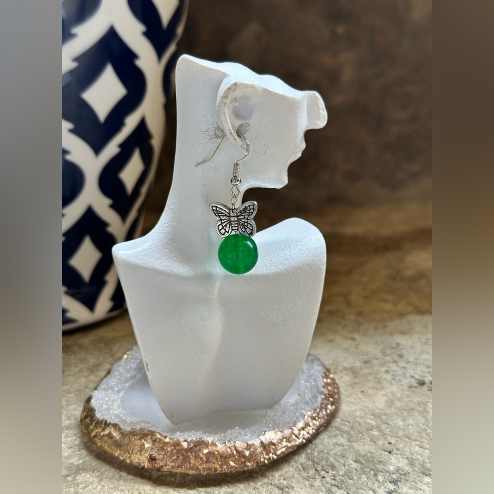💕Silver Butterfly Green Bead Dangle Earrings